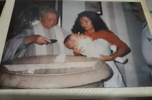 Segunda foto de Batismo